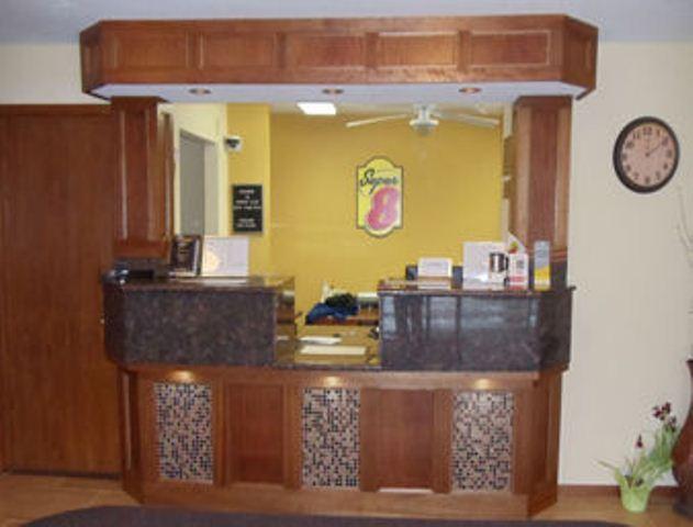 Super 8 By Wyndham Clive Ia Motel Ngoại thất bức ảnh